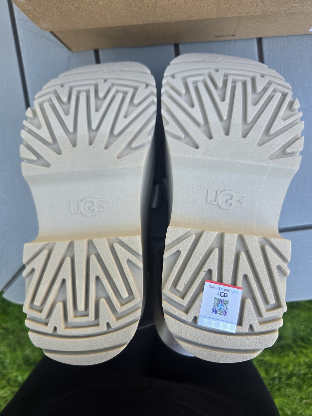 UGG Goldenrise Platform Sandals - Mustard Seed - Picture 6 of 8